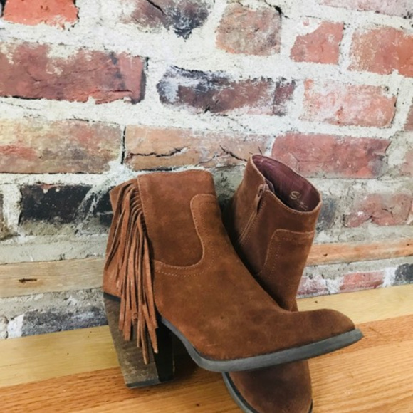 Dark brown suede fringe booties - Picture 3 of 5